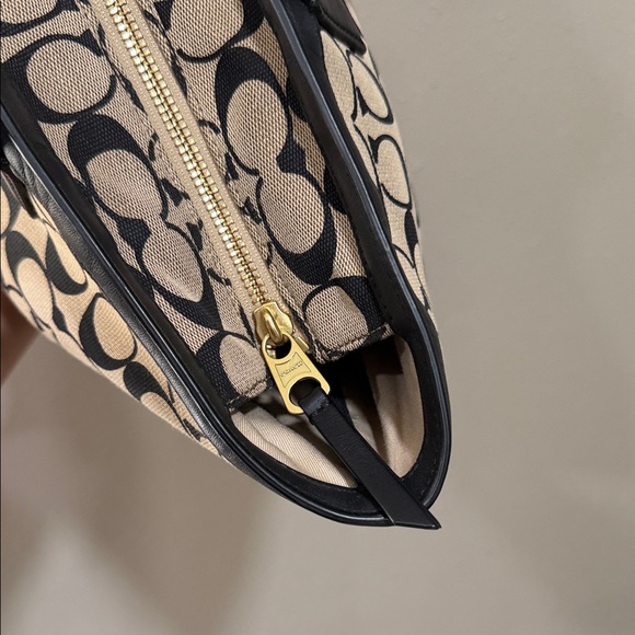 Coach Signature Canvas Zip Top Tote Black/Kahki Red Interior - Picture 10 of 14